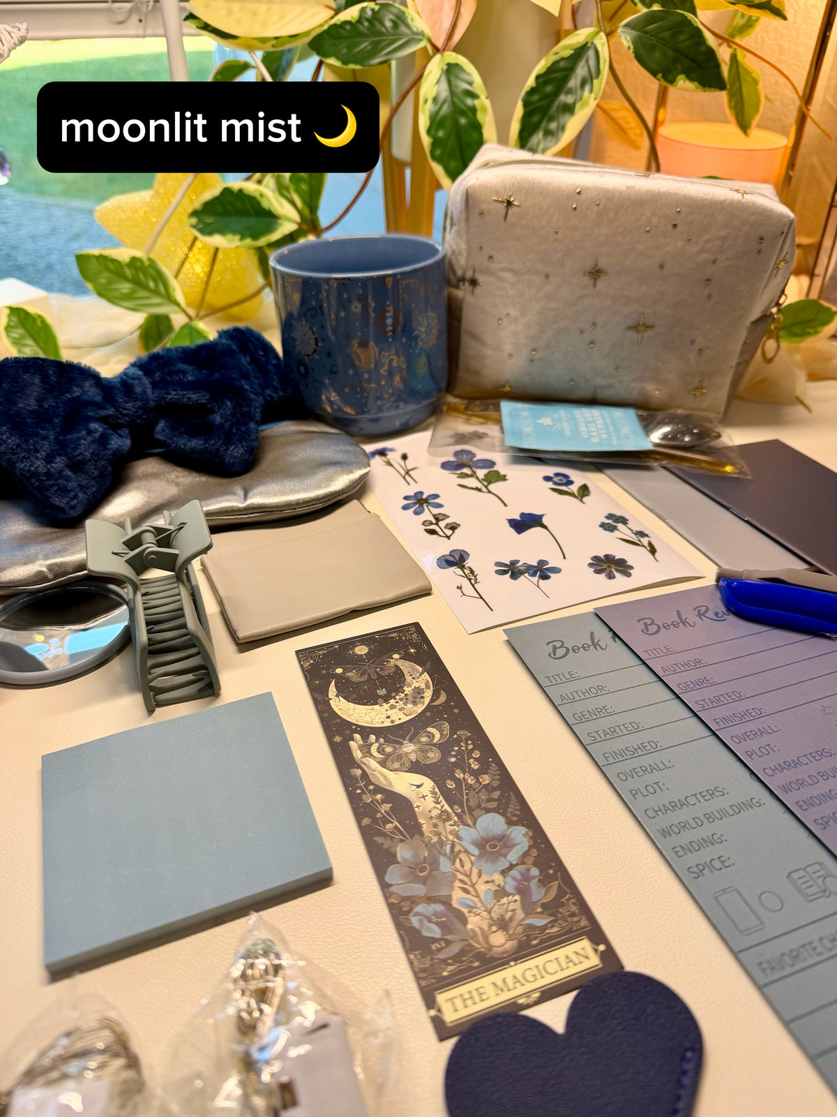 🌙 Mystery Bundle